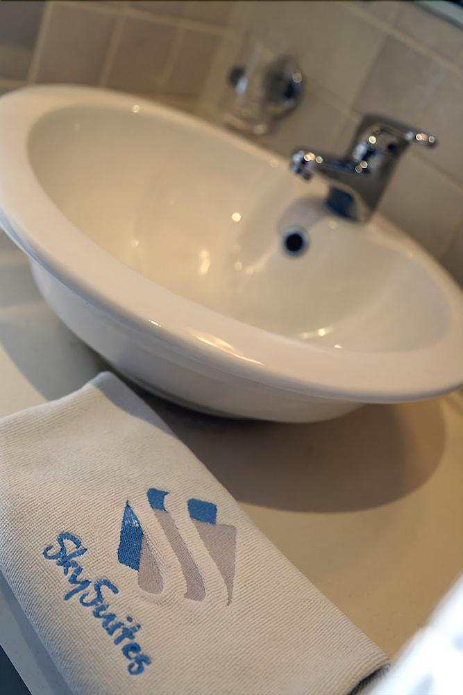 Sky Suites ベイルート エクステリア 写真